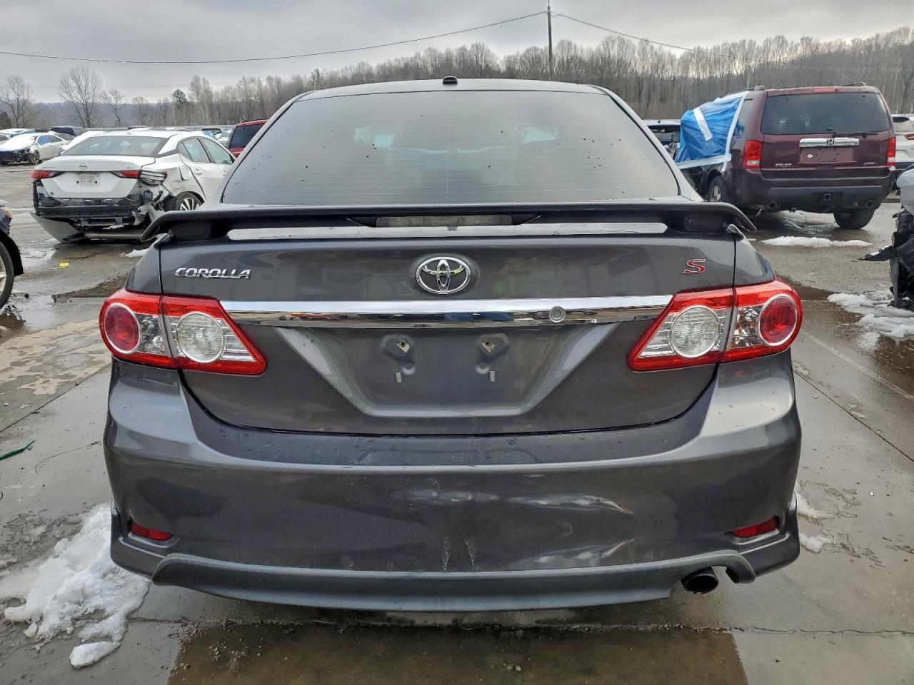 2013 Toyota Corolla - Image 6
