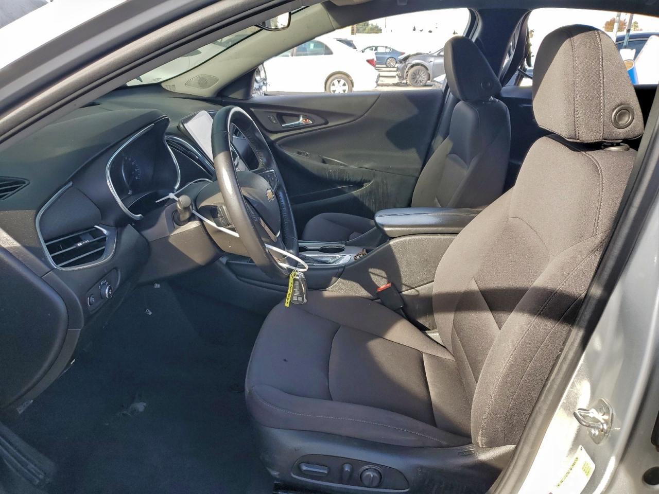 2018 Chevrolet Malibu Lt - Image 7