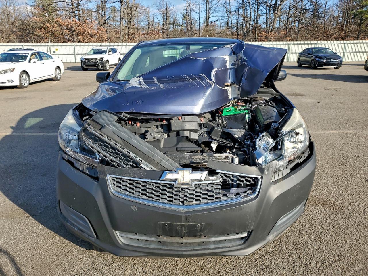 2013 Chevrolet Malibu Ls - Фото 5