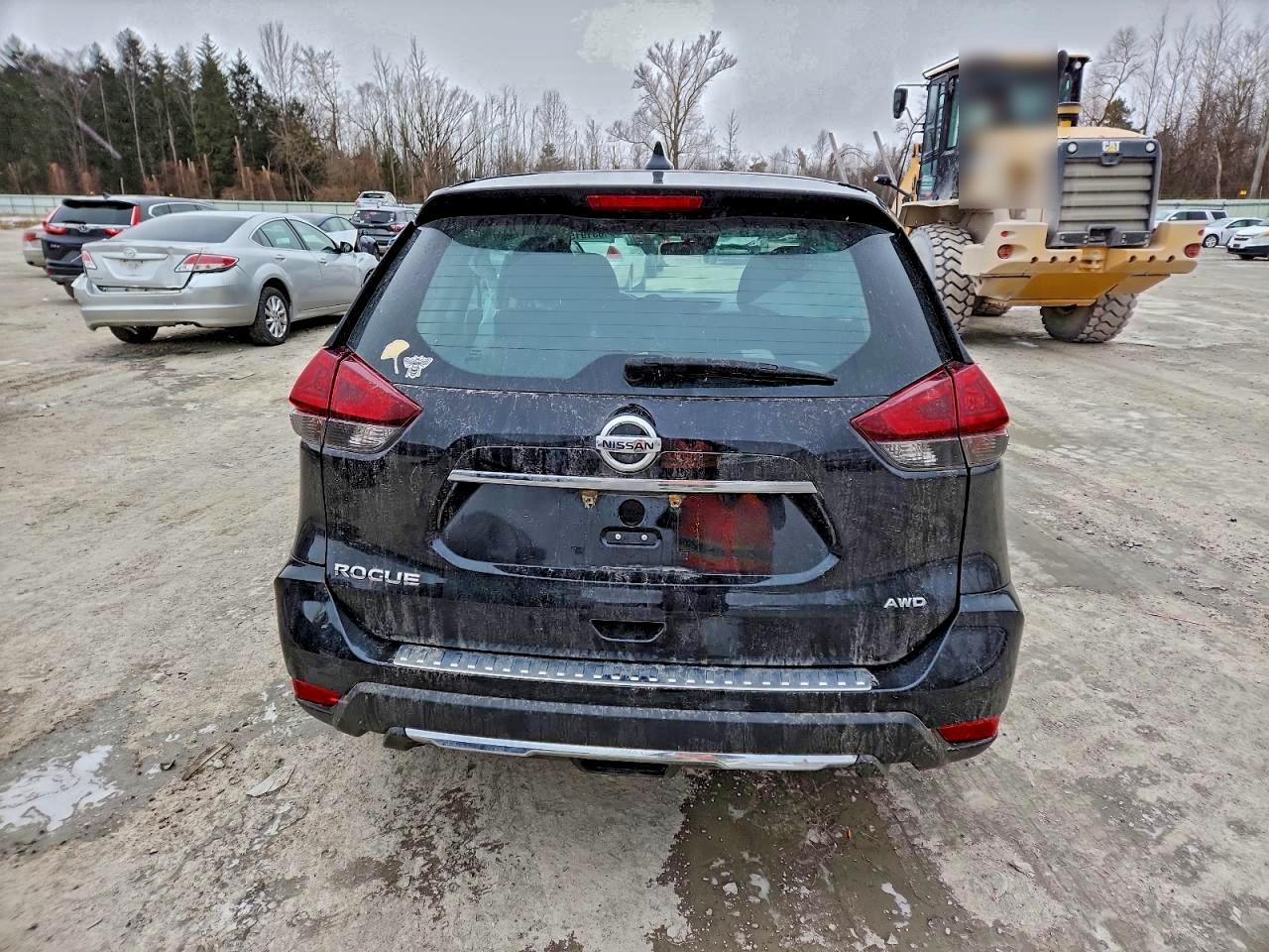 2019 Nissan Rogue S - Image 6