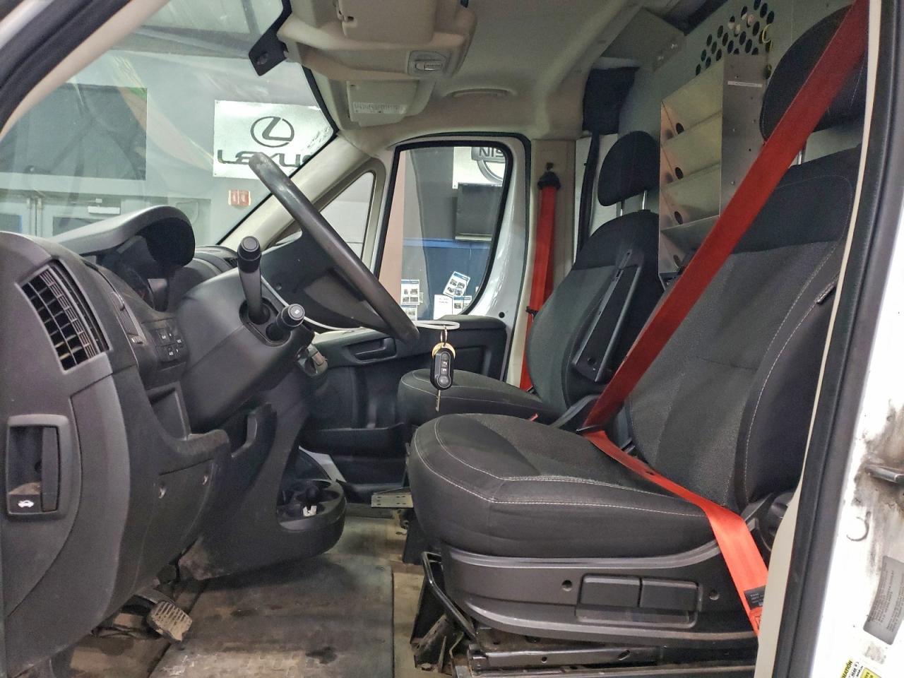 2017 Ram Promaster 1500 Delivery Van - Фото 7