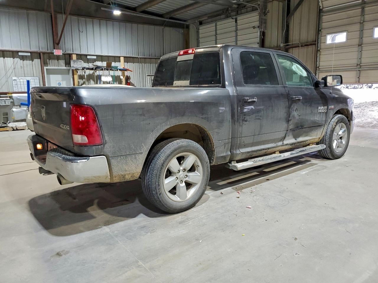 2016 Ram 1500 Slt - Фото 3