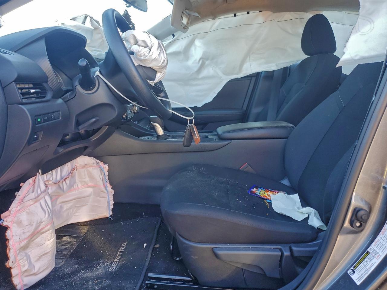 2025 Nissan Sentra S - Image 7