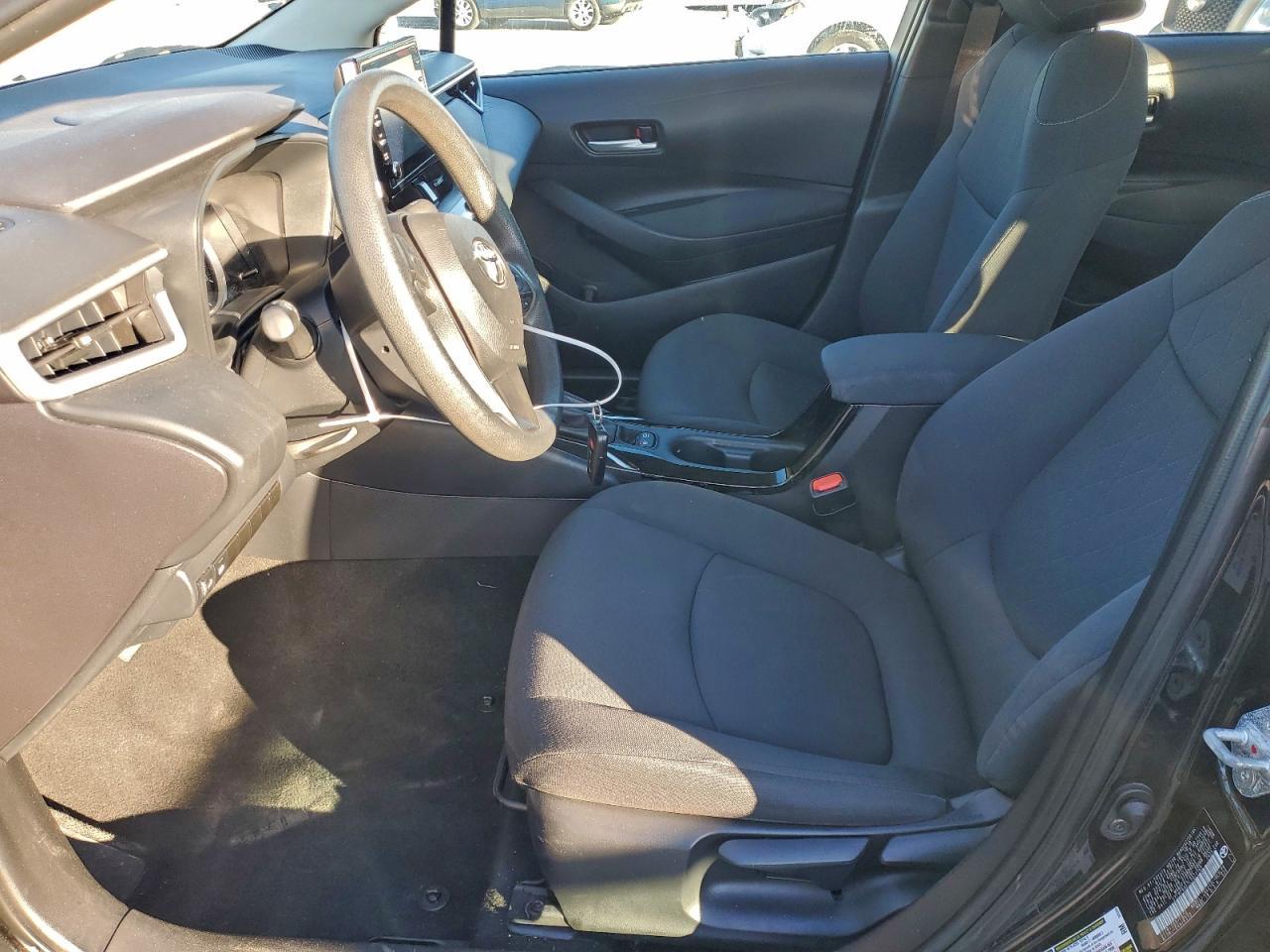 2020 Toyota Corolla Le - Image 7