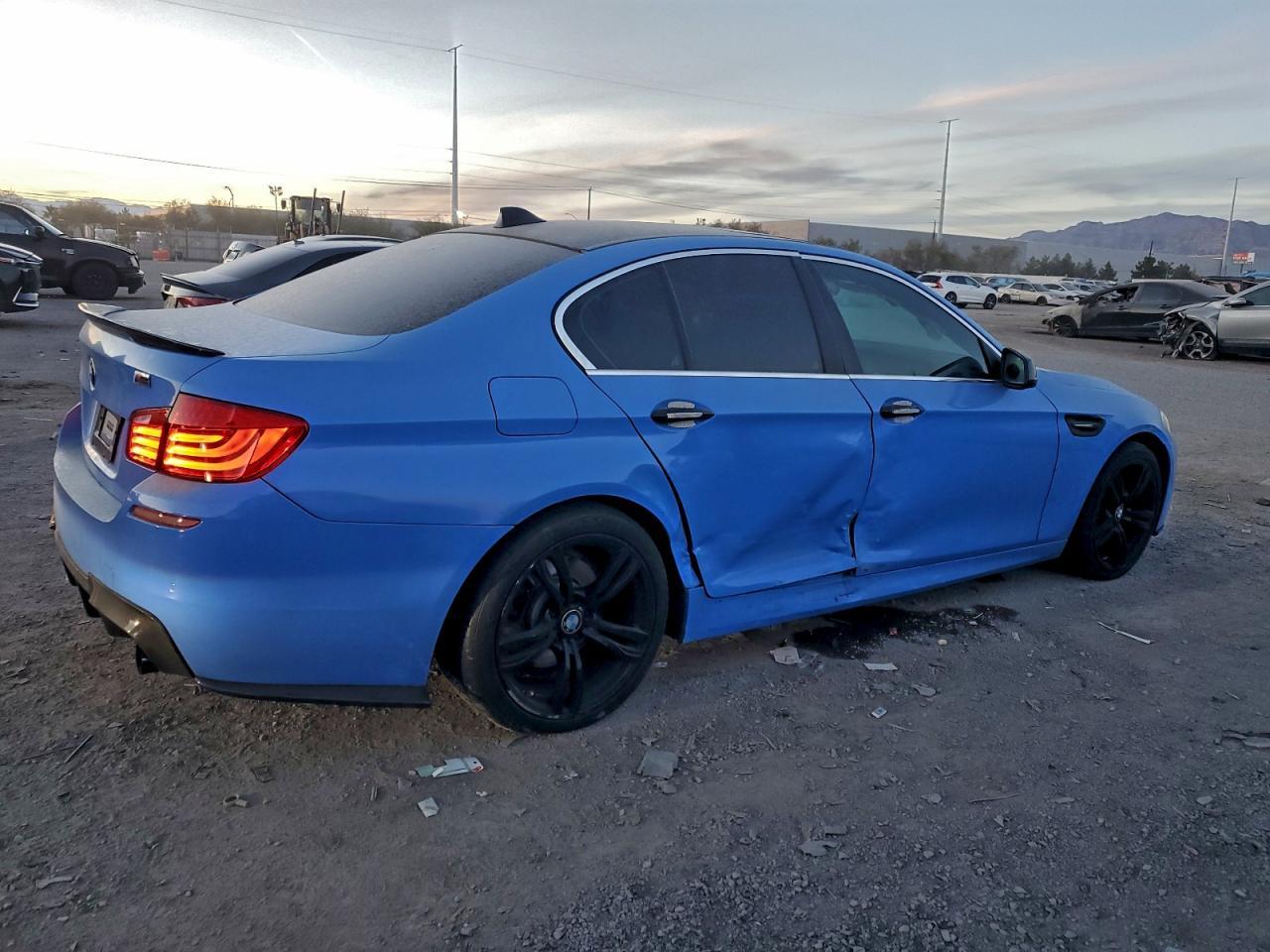 2011 BMW 535 I - Фото 3