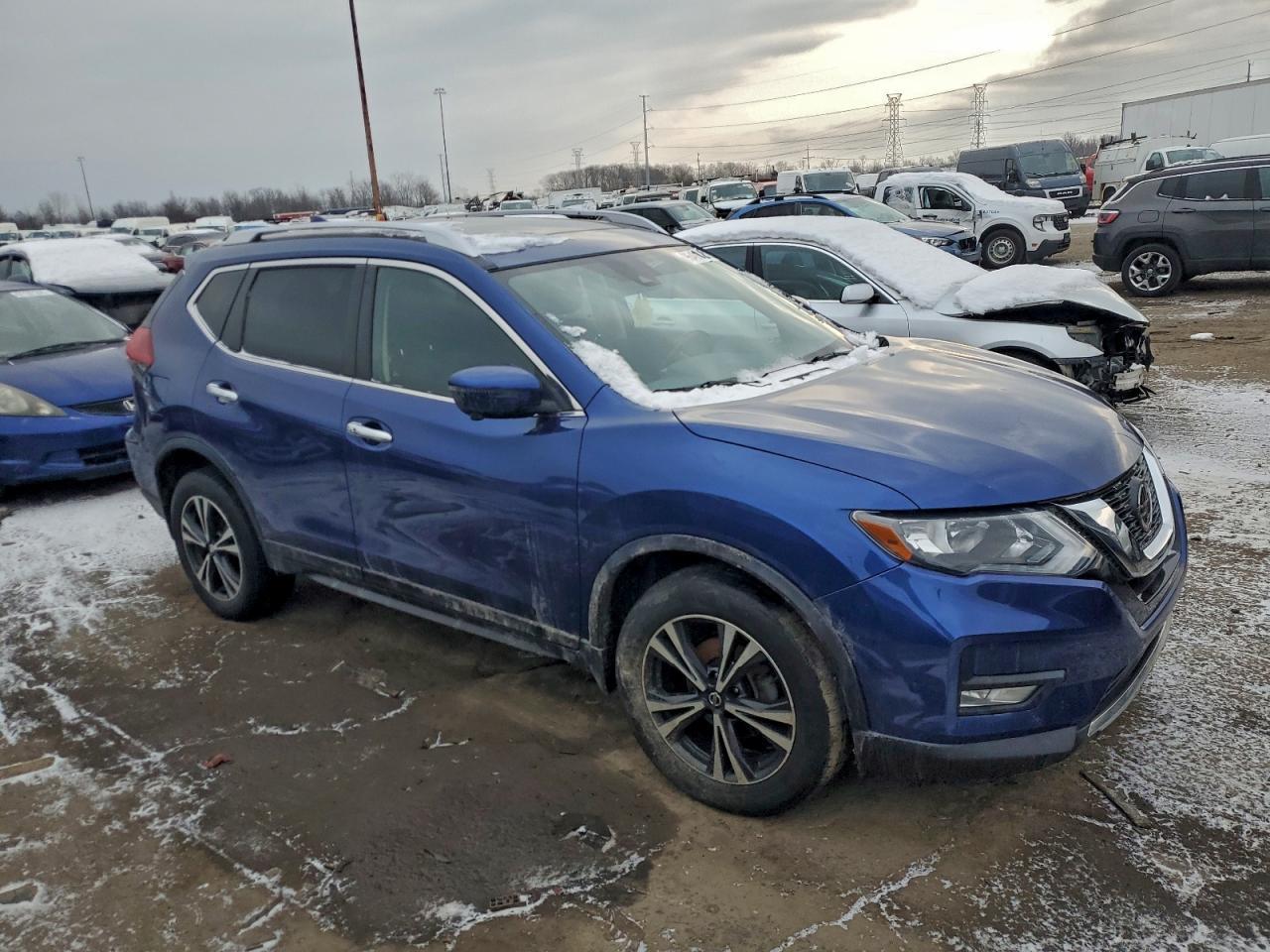 2020 Nissan Rogue S - Image 4