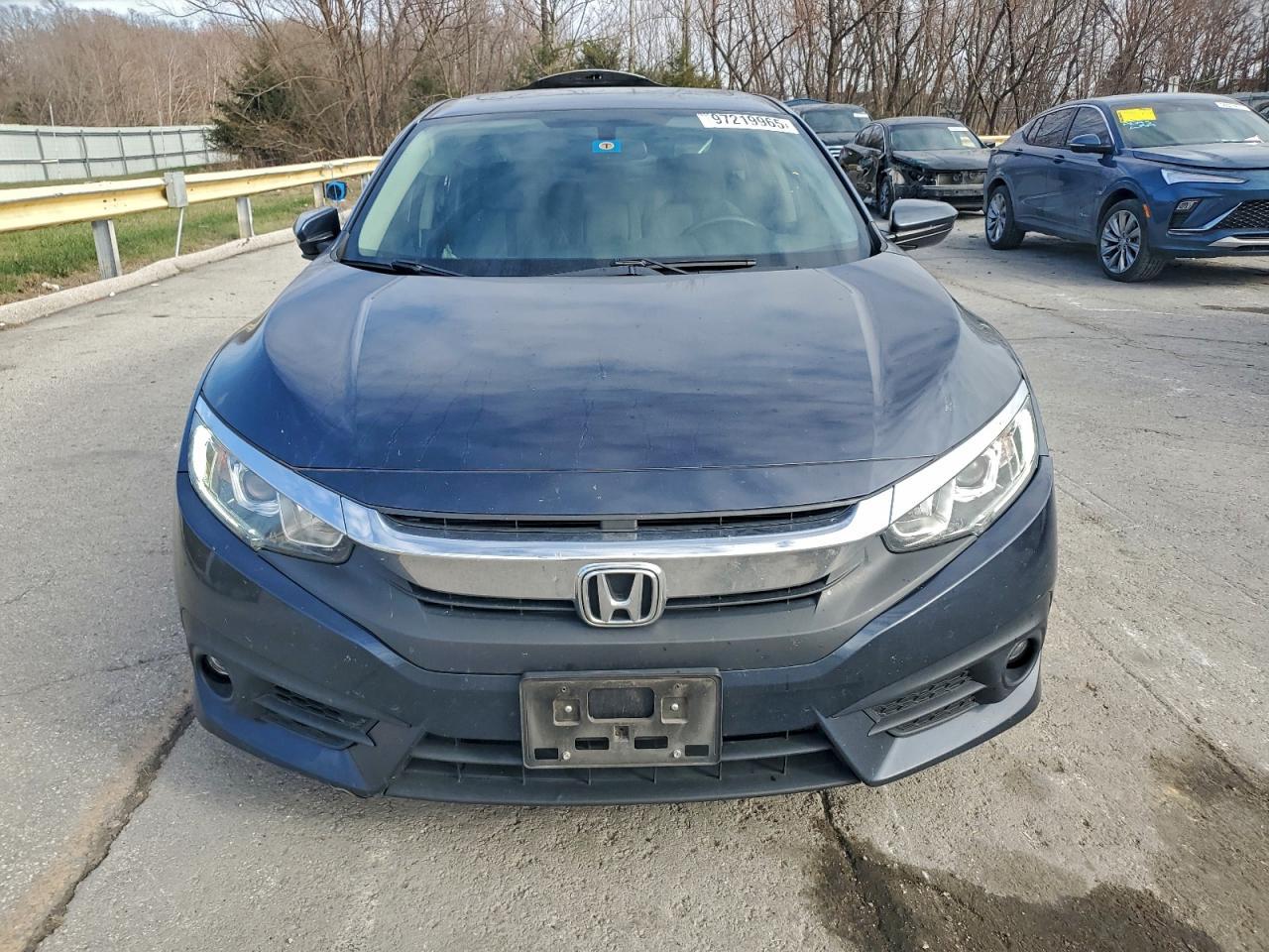 2018 Honda Civic Ex - Image 5