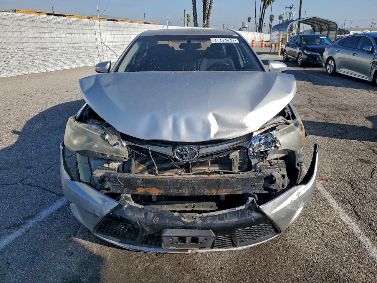 2017 Toyota Camry Le - Фото 5