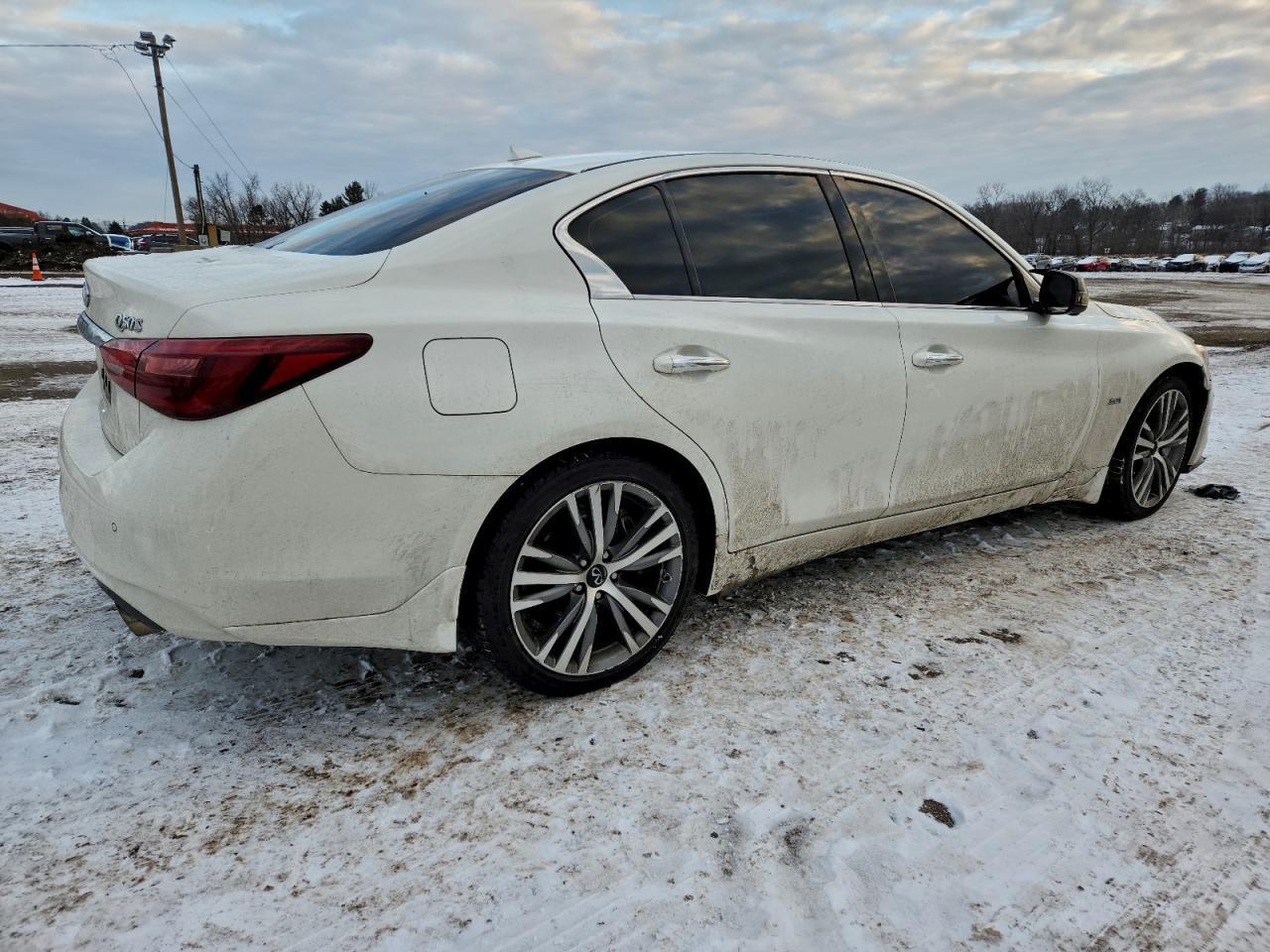 2020 Infiniti Q50 Pure - Фото 3
