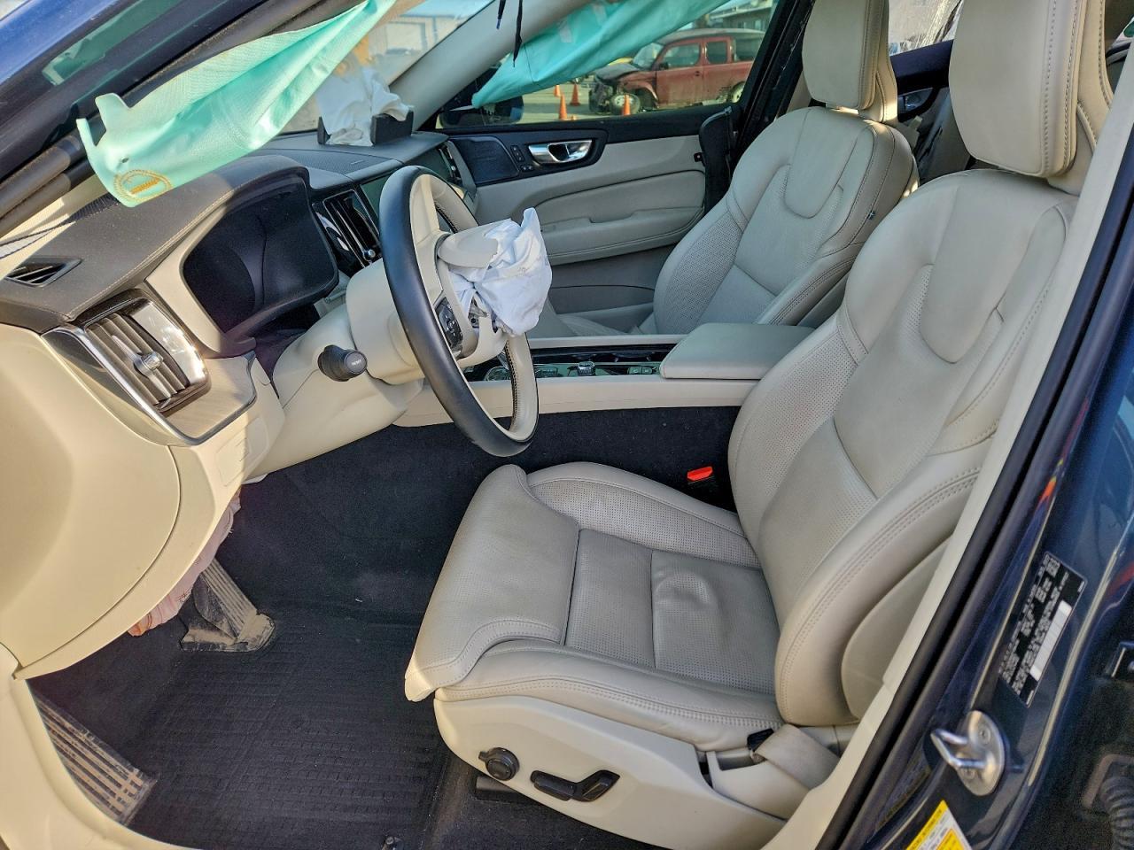 2023 Volvo Xc60 Ultimate - Image 7