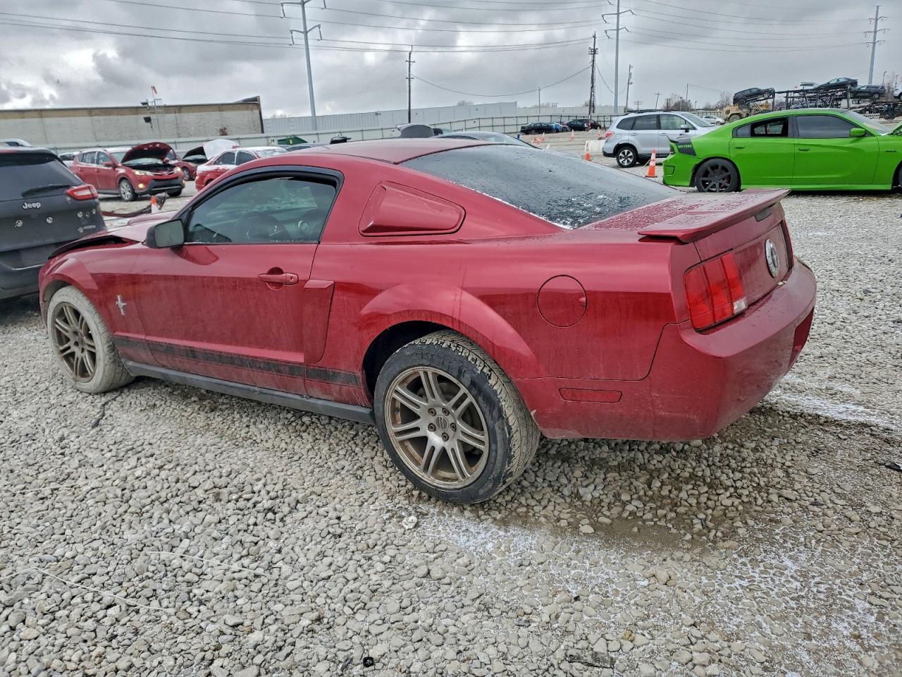 2007 Ford Mustang - Фото 2