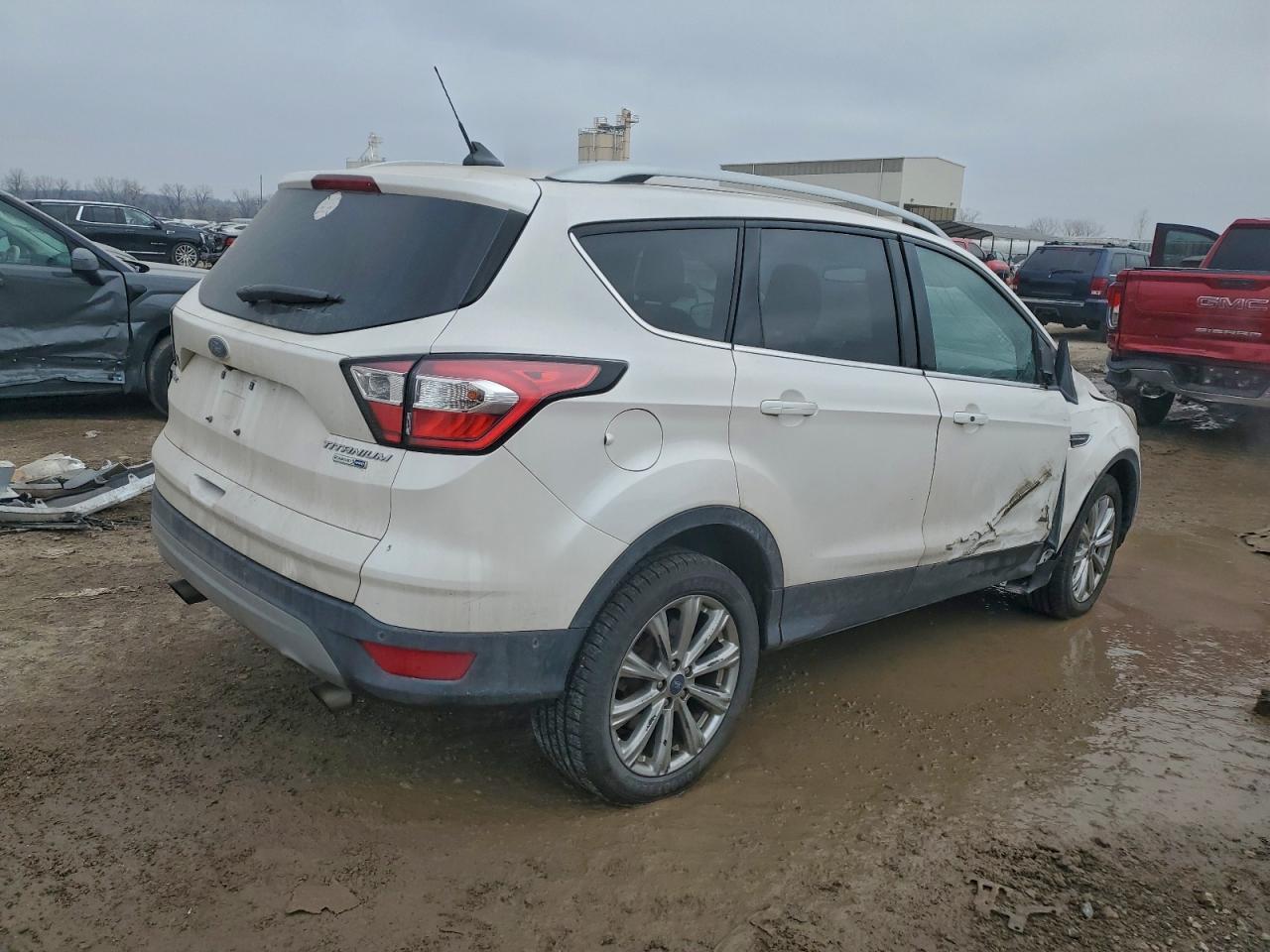2018 Ford Escape Titanium - Image 3