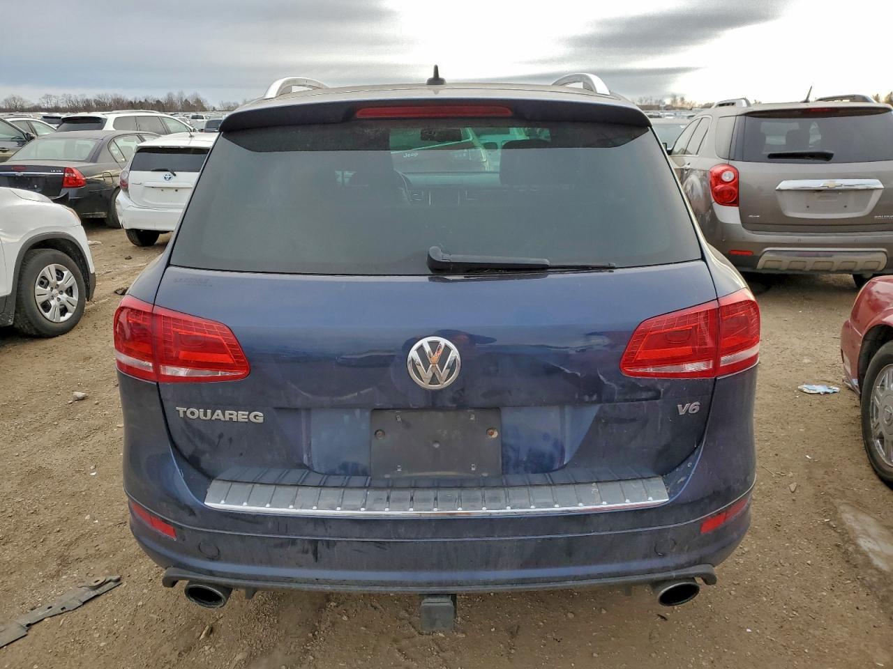 2014 Volkswagen Touareg V6 - Image 6
