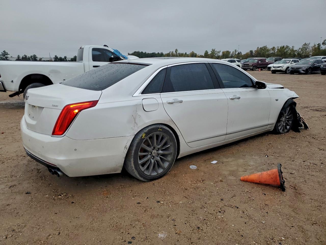 2016 Cadillac Ct6 Luxury - Фото 3