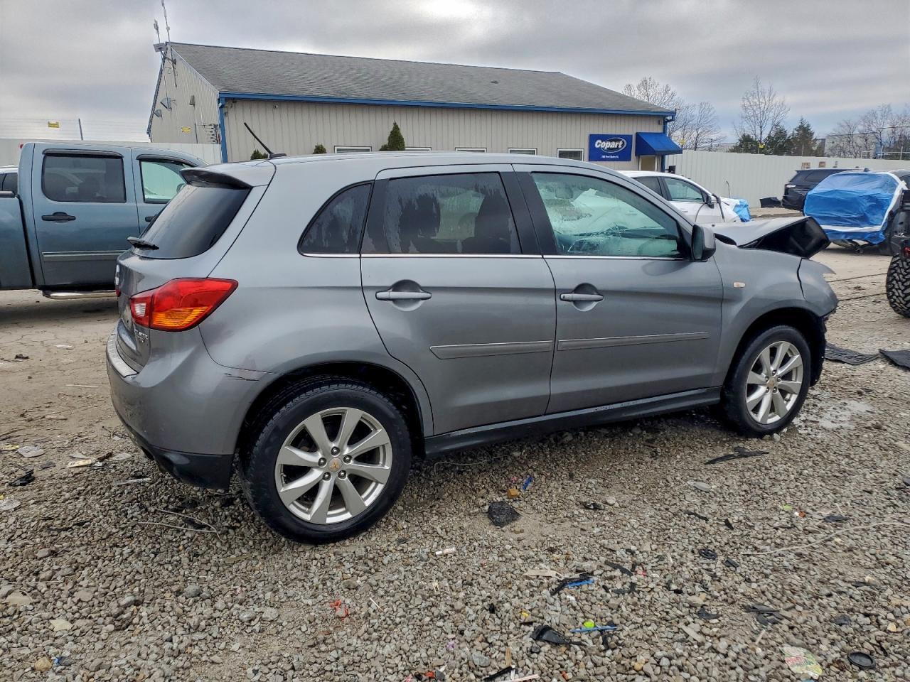 2015 Mitsubishi Outlander Sport Se - Фото 3