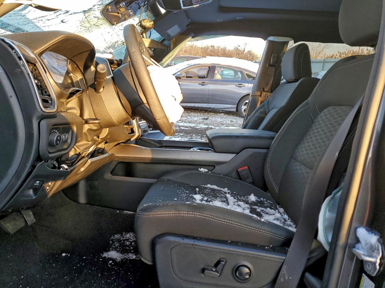 2025 Ram 1500 Big Horn/Lone Star - Фото 7