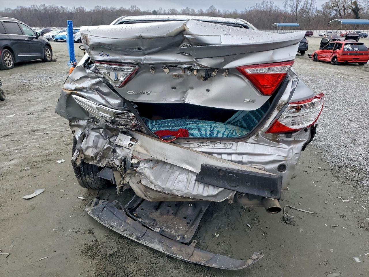 2015 Toyota Camry Le - Фото 6