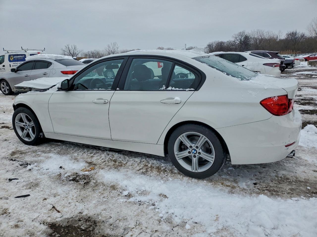 2015 BMW 328 Xi - Фото 2
