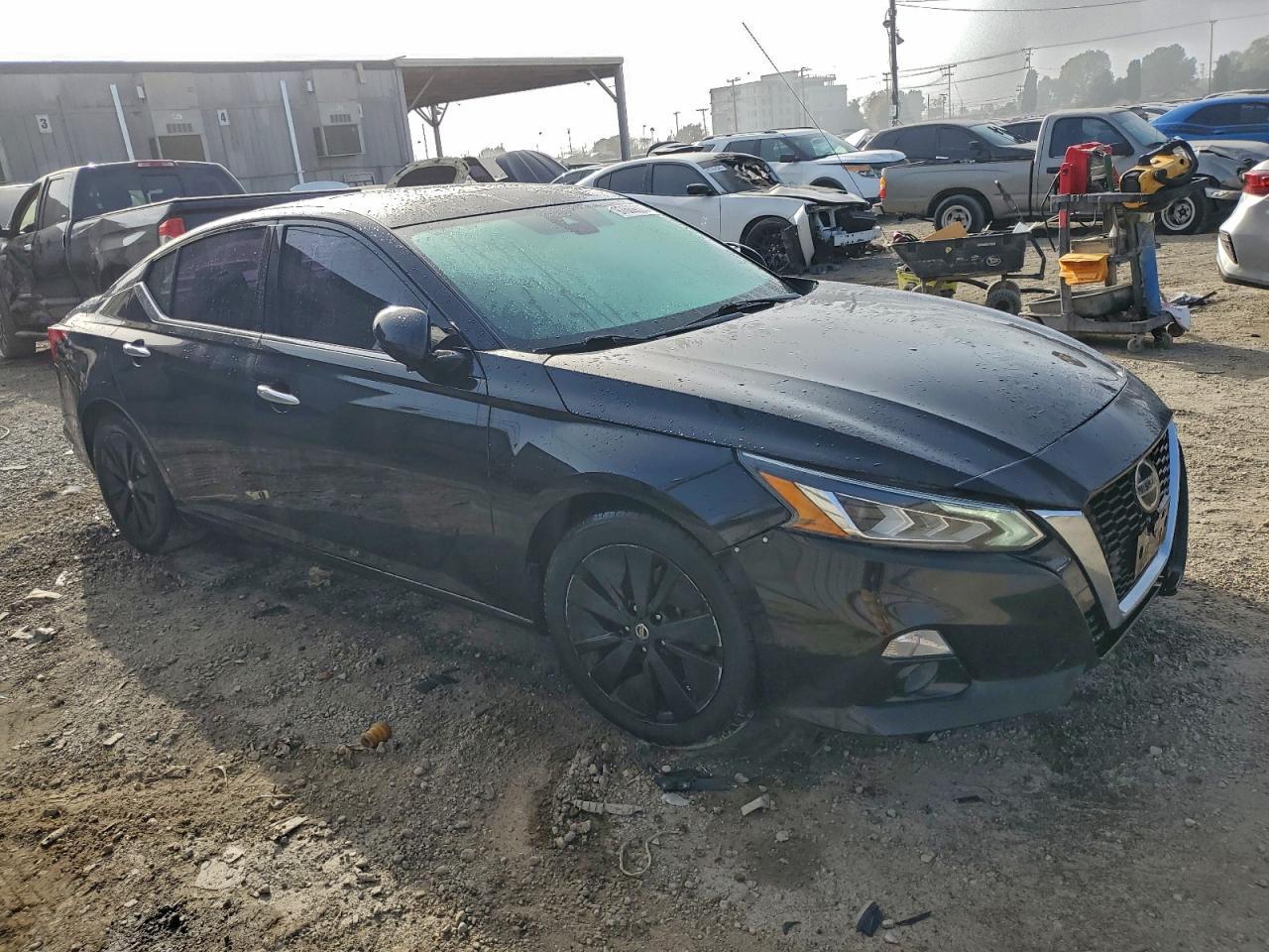 2019 Nissan Altima Sl - Фото 4