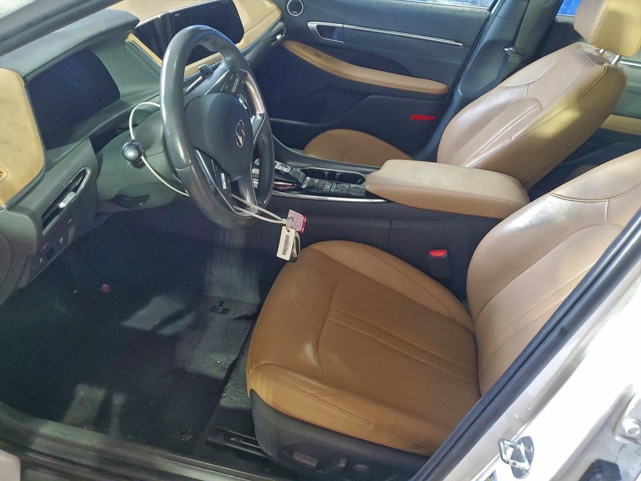 2022 Hyundai Sonata Limited - Image 7