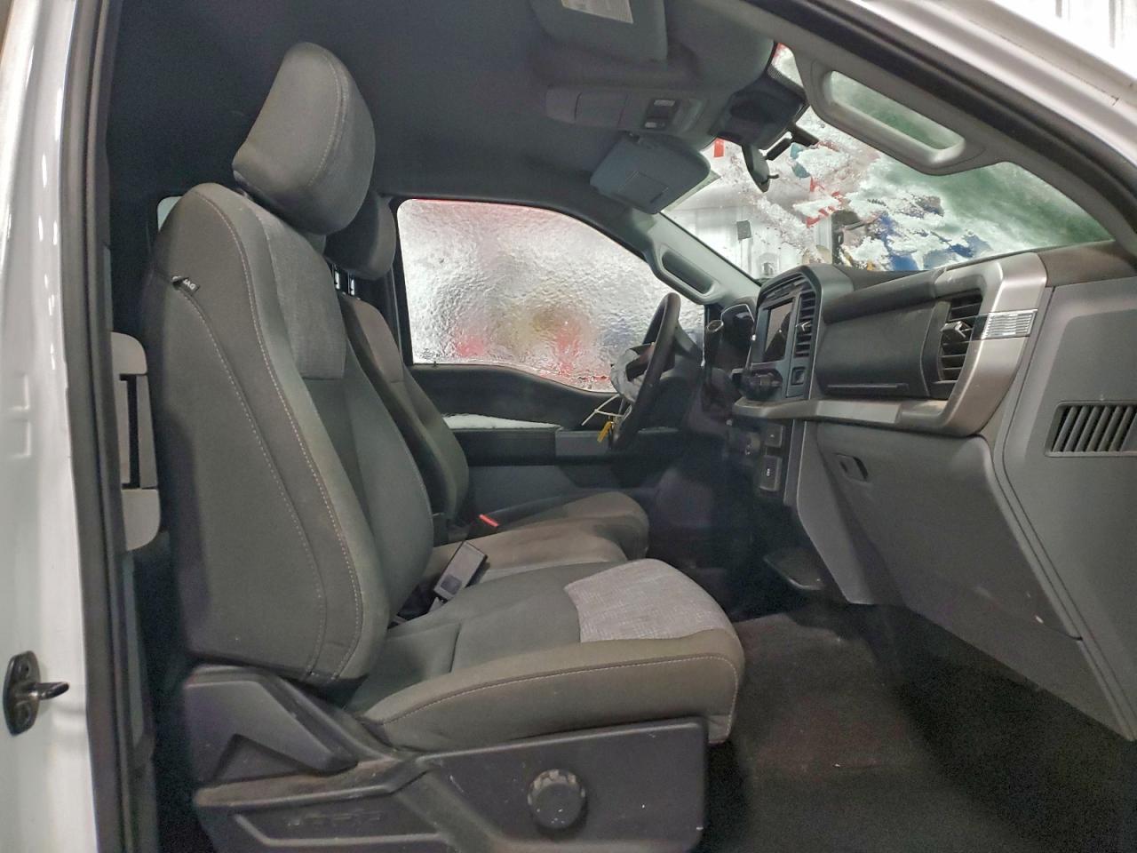 2022 Ford F150 Super Cab - Фото 7