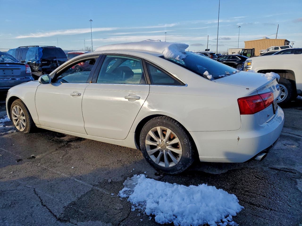 2013 Audi A6 Premium - Фото 2