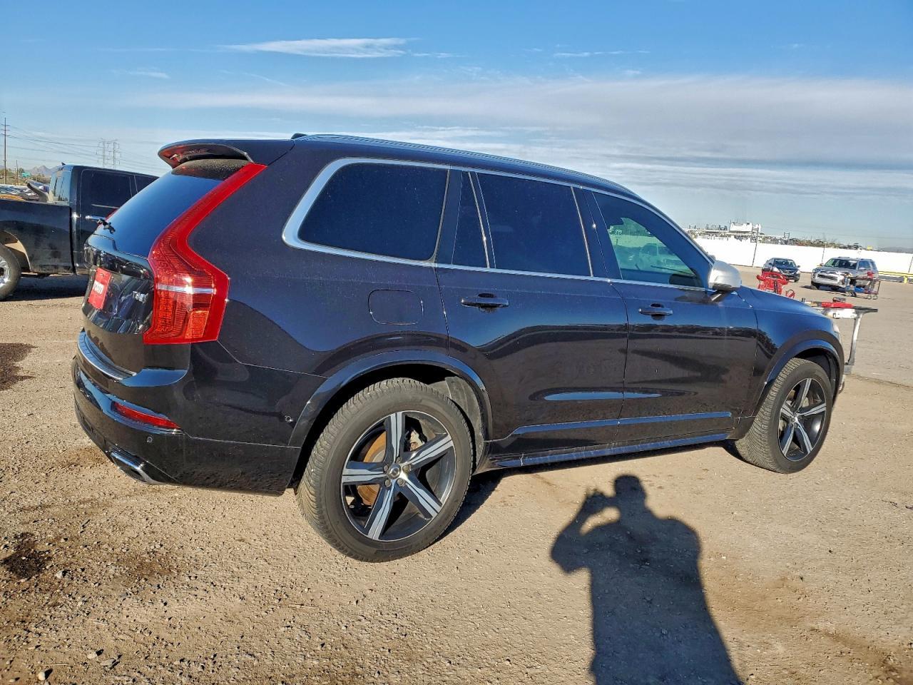 2016 Volvo Xc90 T6 - Image 3