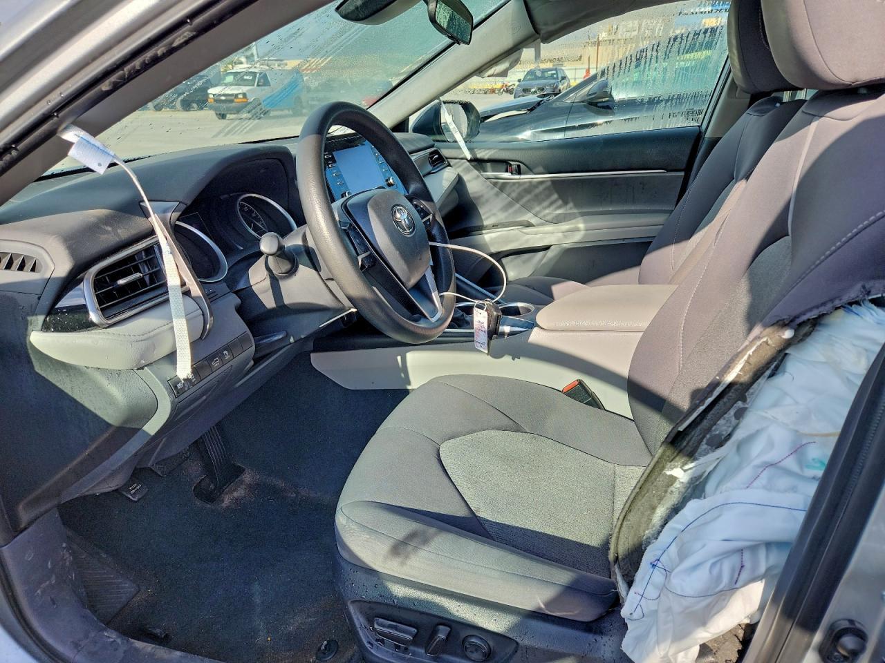 2024 Toyota Camry Le - Фото 7