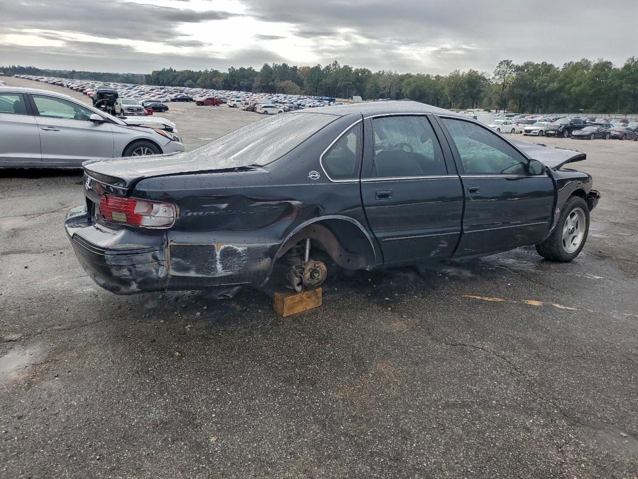 1996 Chevrolet Impala - Фото 3