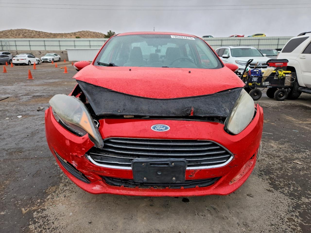 2014 Ford Fiesta Se - Фото 5