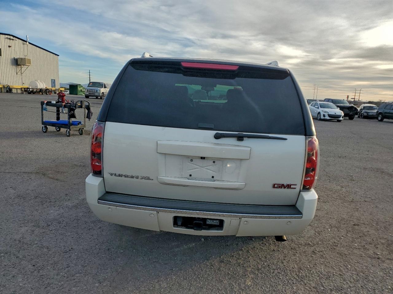 2013 GMC Yukon Xl Denali - Фото 6