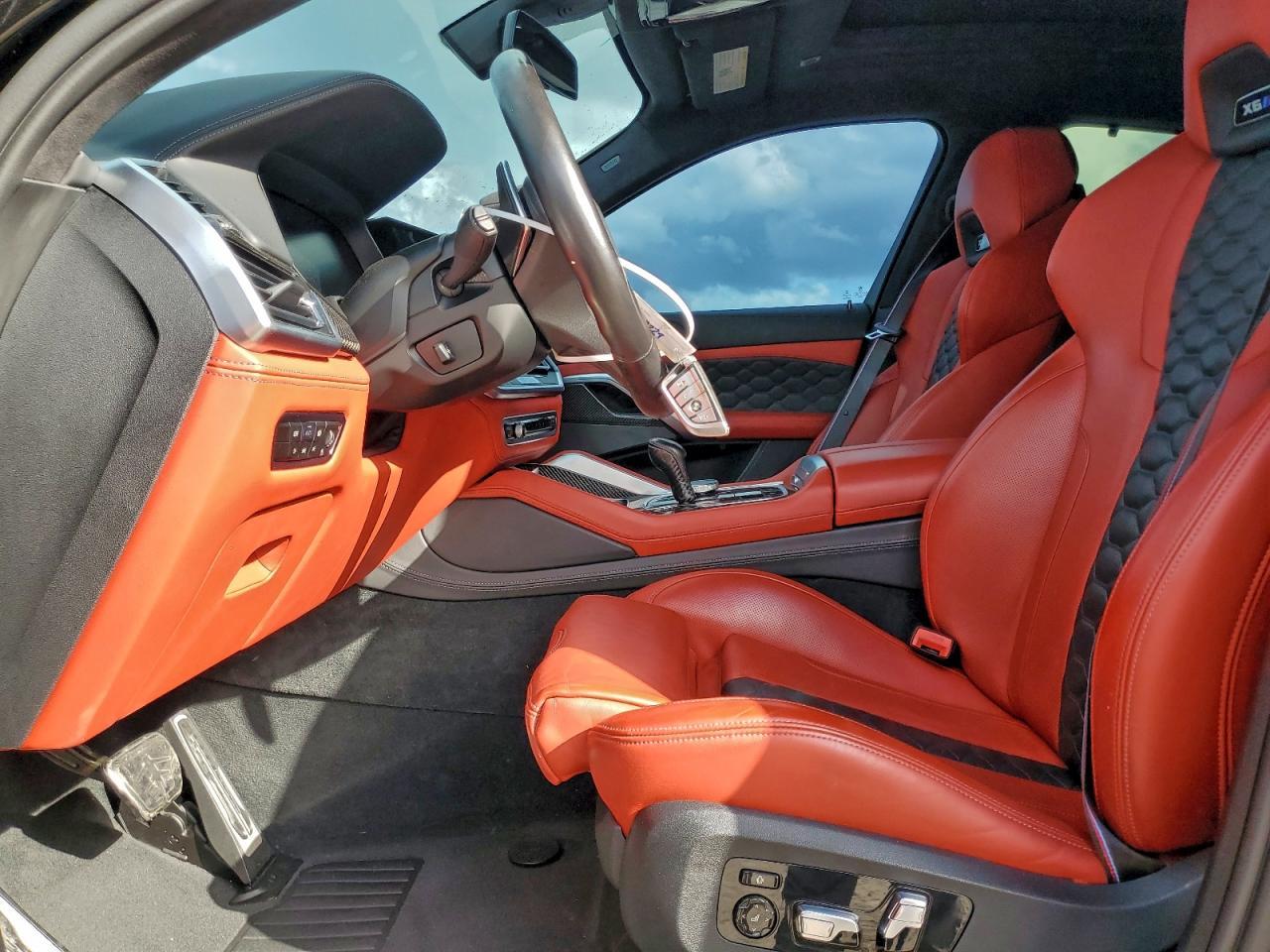 2023 BMW X6 M - Фото 7