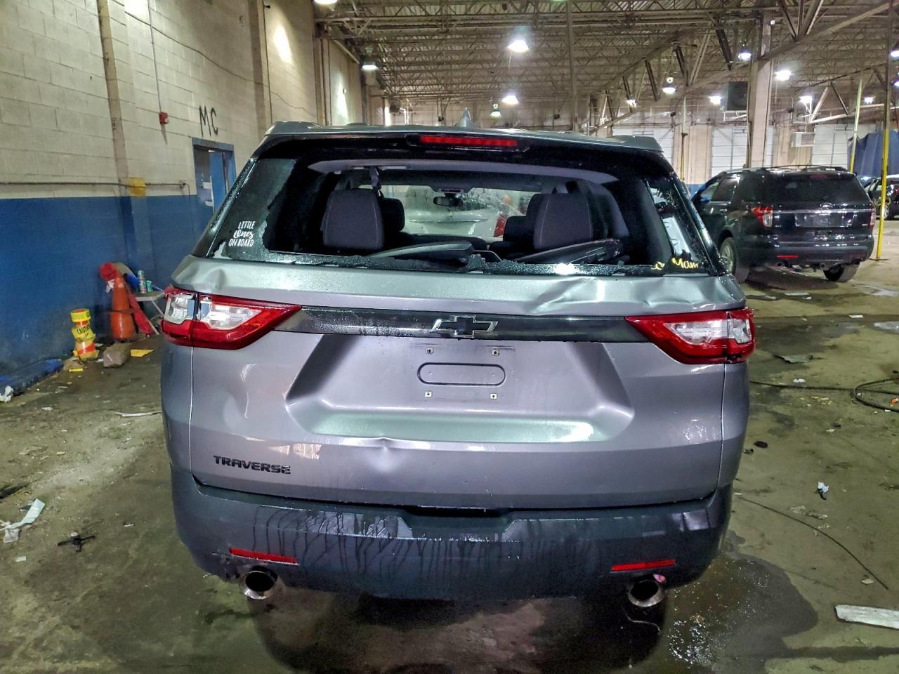 2019 Chevrolet Traverse Ls - Image 6