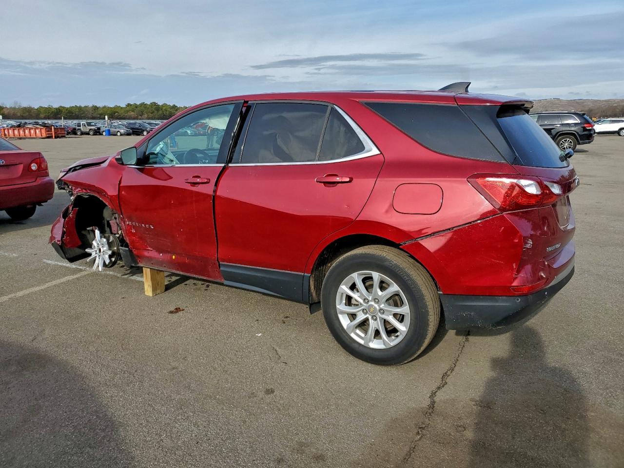 2019 Chevrolet Equinox Lt - Image 2