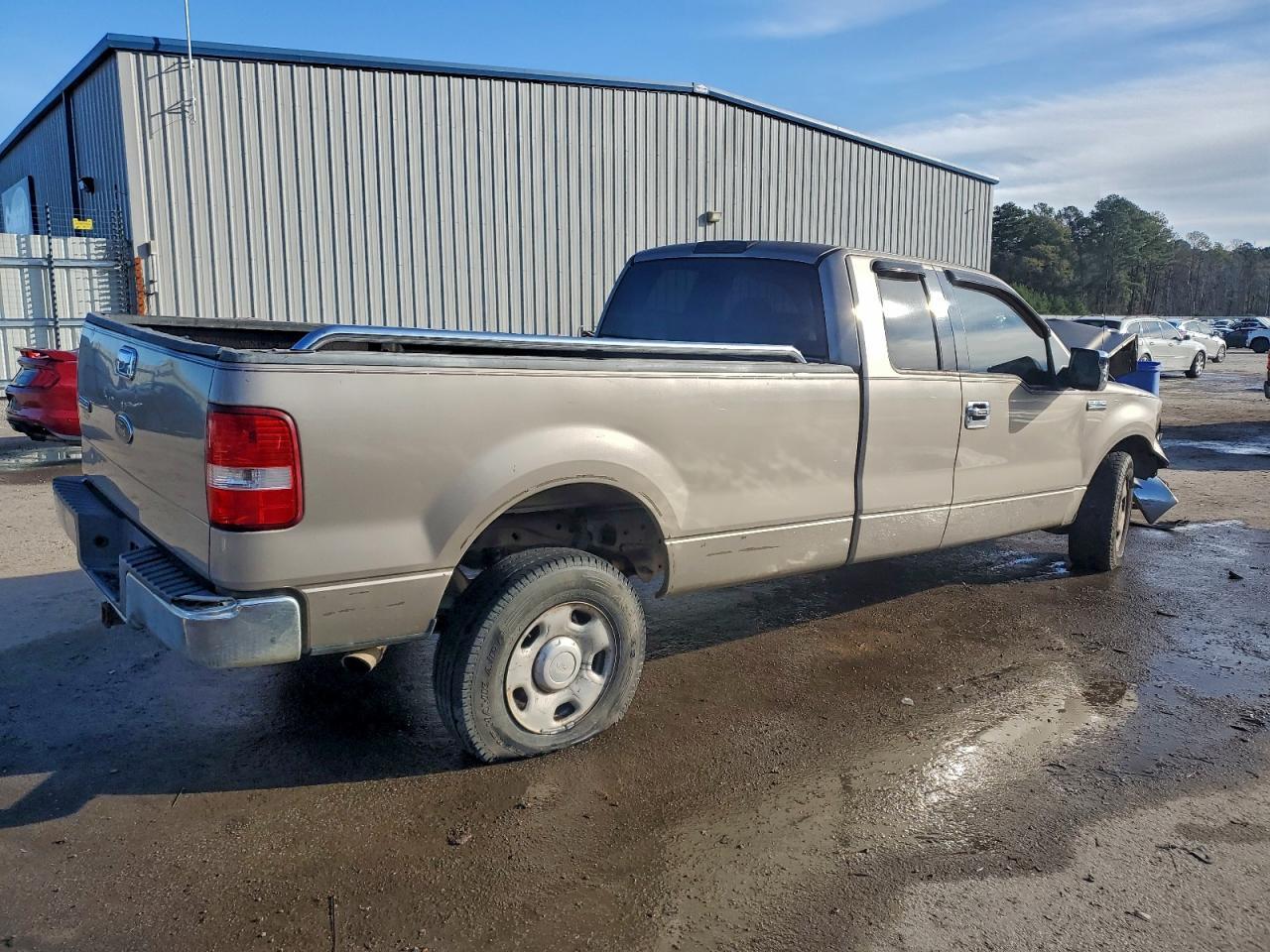 2004 Ford F150 - Фото 3