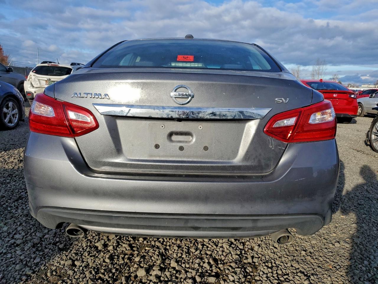 2017 Nissan Altima 2.5 - Image 6