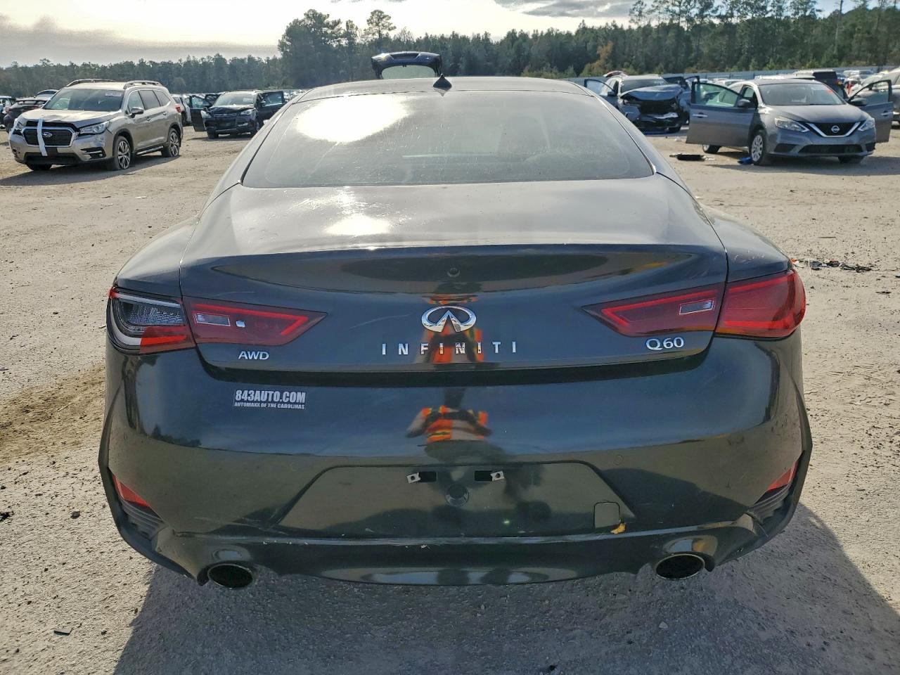 2017 Infiniti Q60 Premium - Фото 6