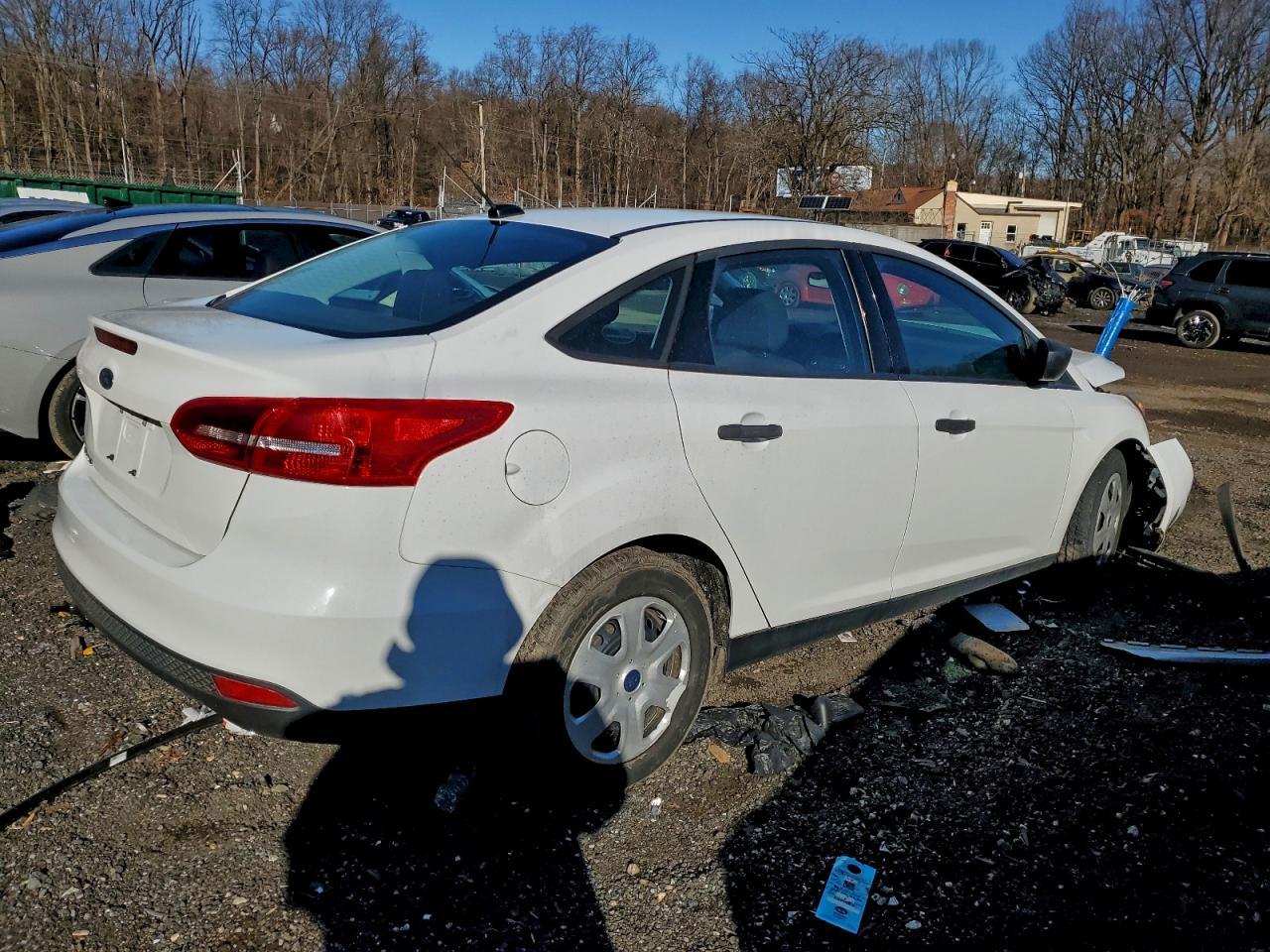 2017 Ford Focus S - Image 3