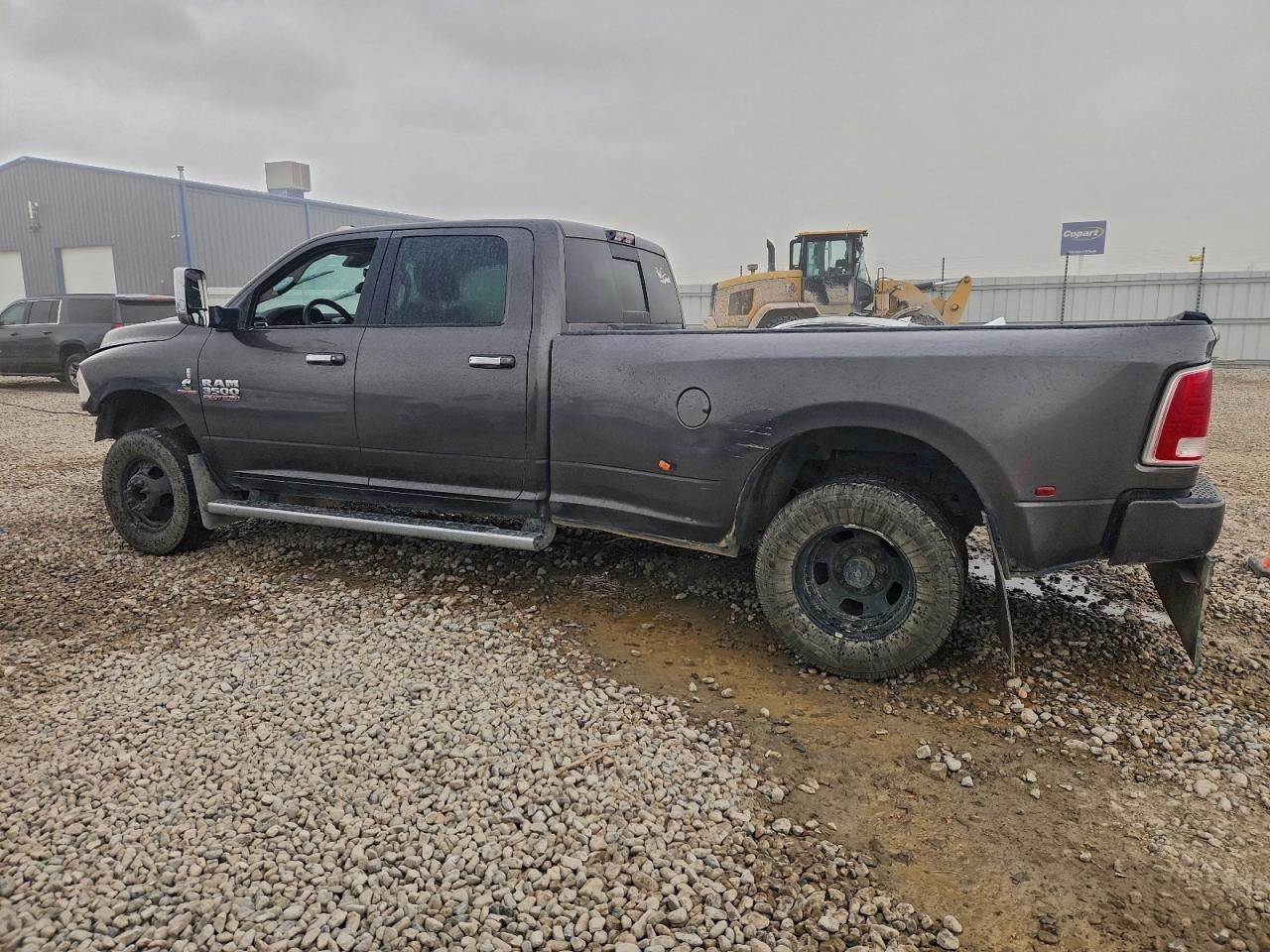 2015 Ram 3500 Longhorn - Фото 2