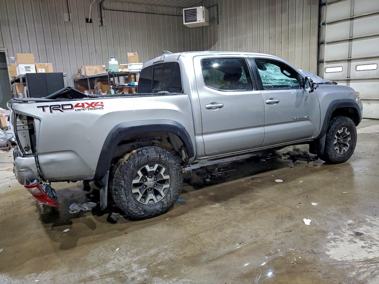 2019 Toyota Tacoma Trd Off-Road - Фото 3