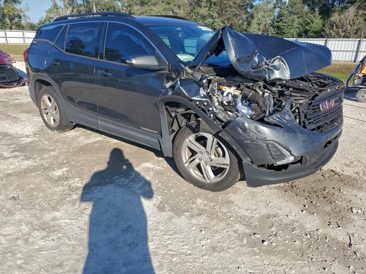 2018 GMC Terrain Sle - Image 4