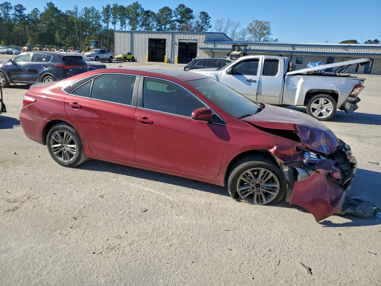 2015 Toyota Camry Le - Фото 4