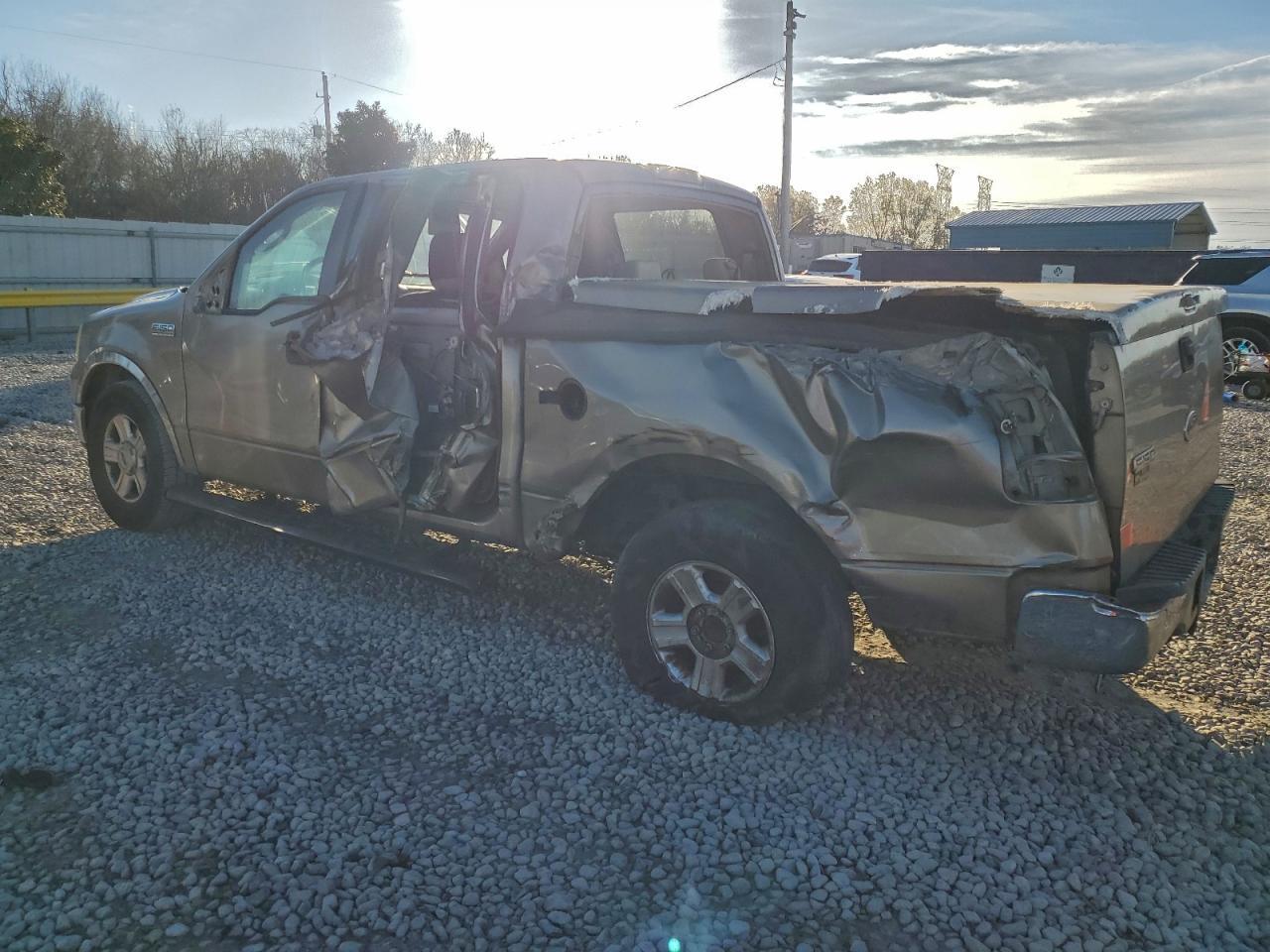 2004 Ford F150 Supercrew - Фото 2