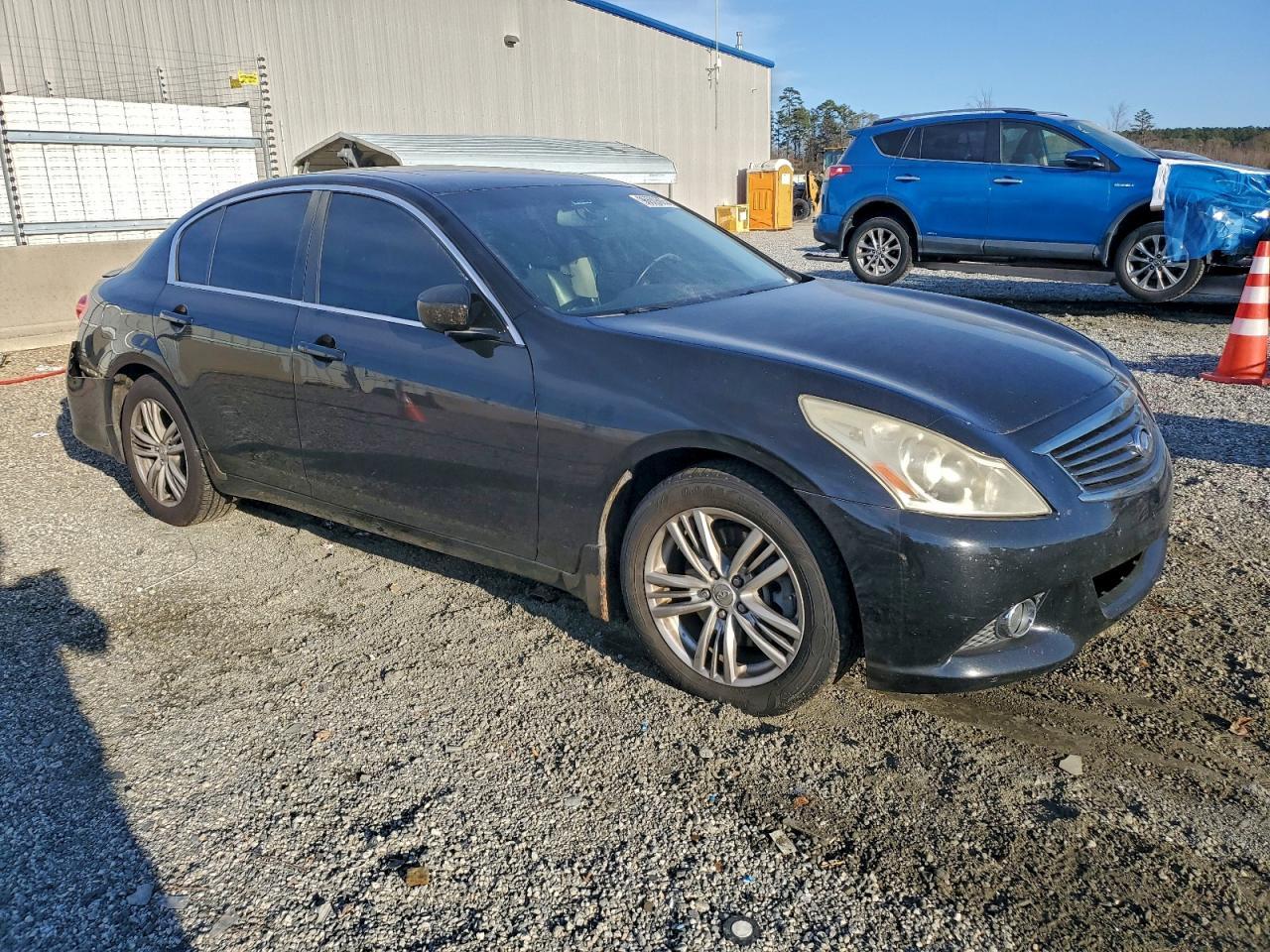 2013 Infiniti G37 - Фото 4