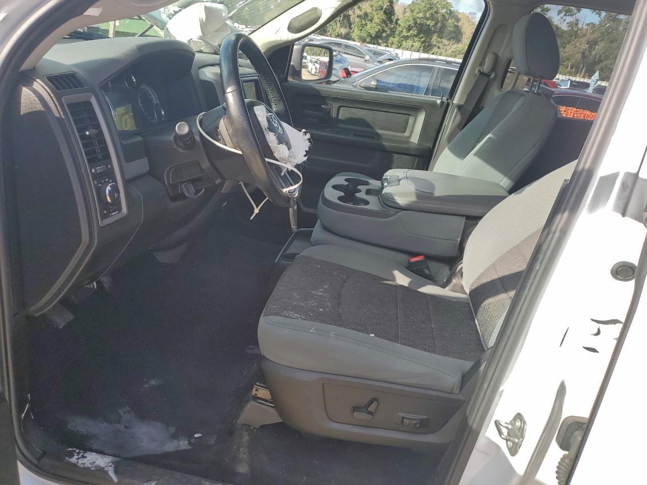 2019 Ram 1500 Classic Tradesman - Фото 7