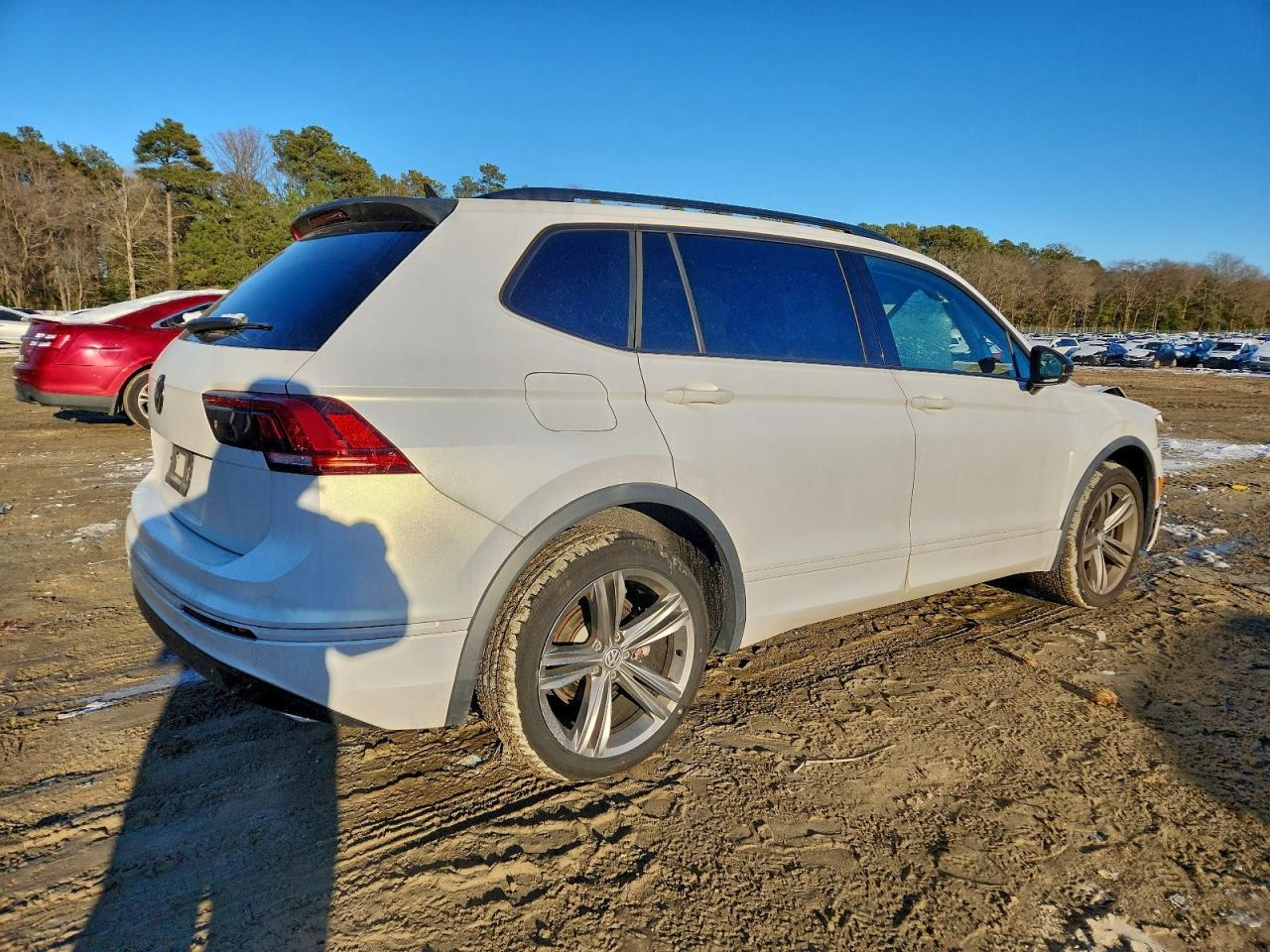 2019 Volkswagen Tiguan Se - Фото 3
