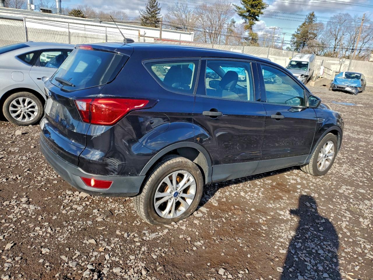 2019 Ford Escape S - Image 3