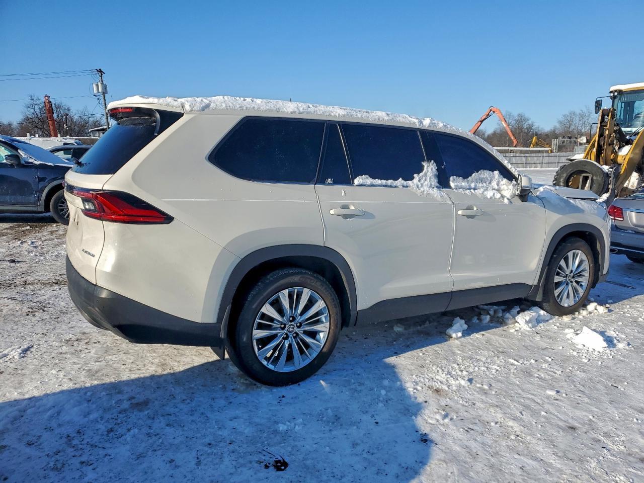 2024 Toyota Grand Highlander Xle - Фото 3