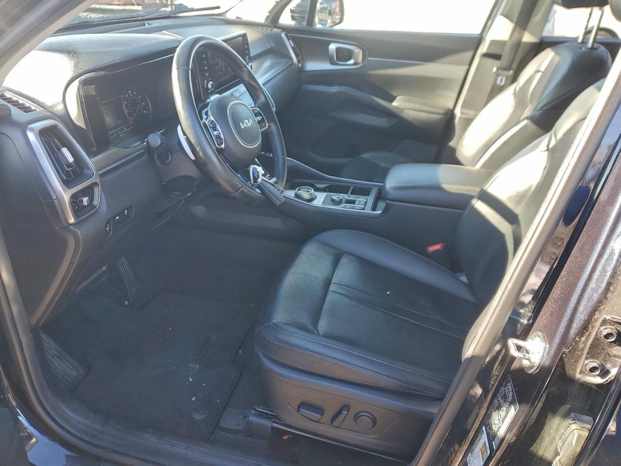 2022 Kia Sorento S - Фото 7