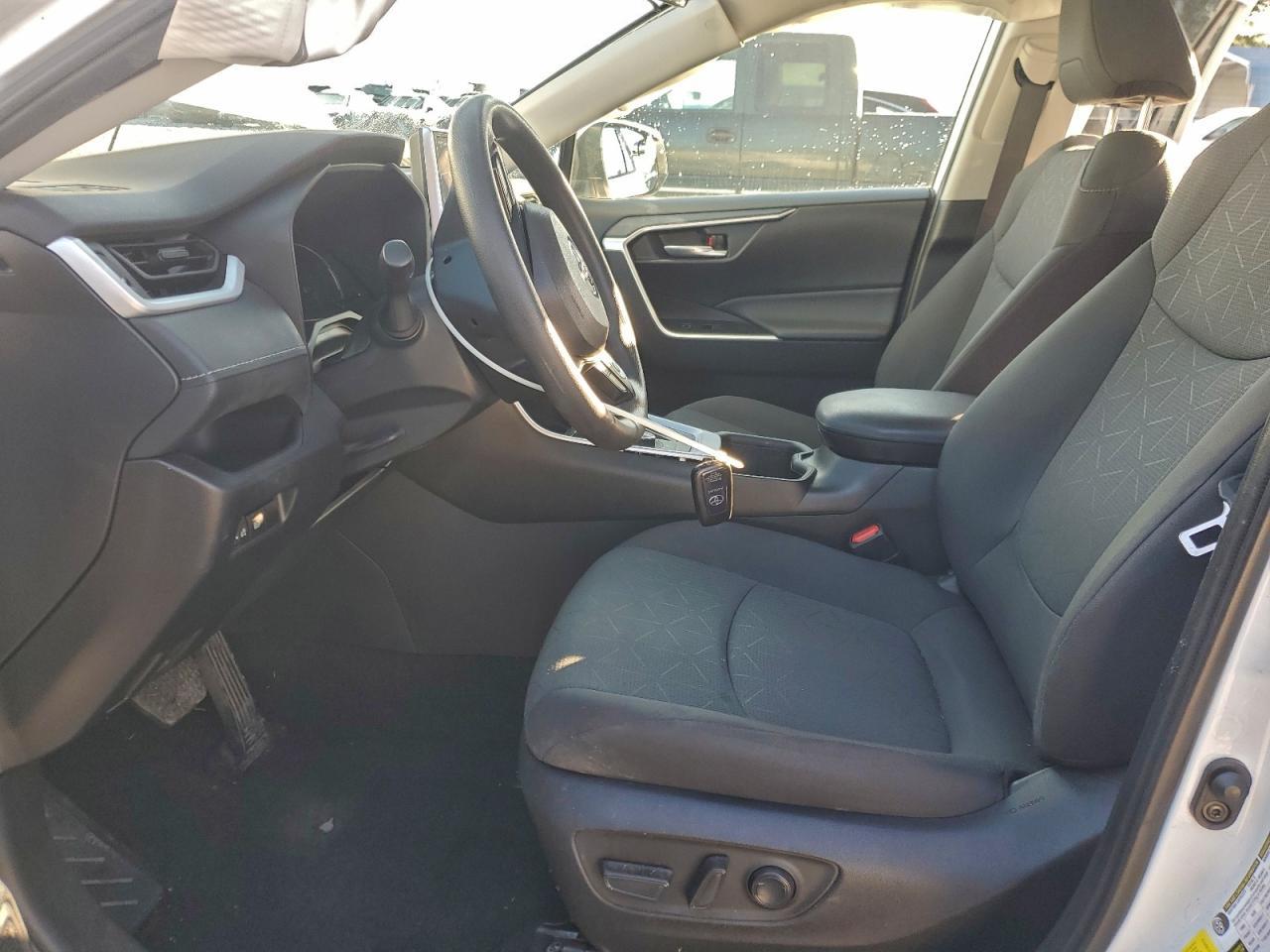 2024 Toyota Rav4 Xle - Фото 7